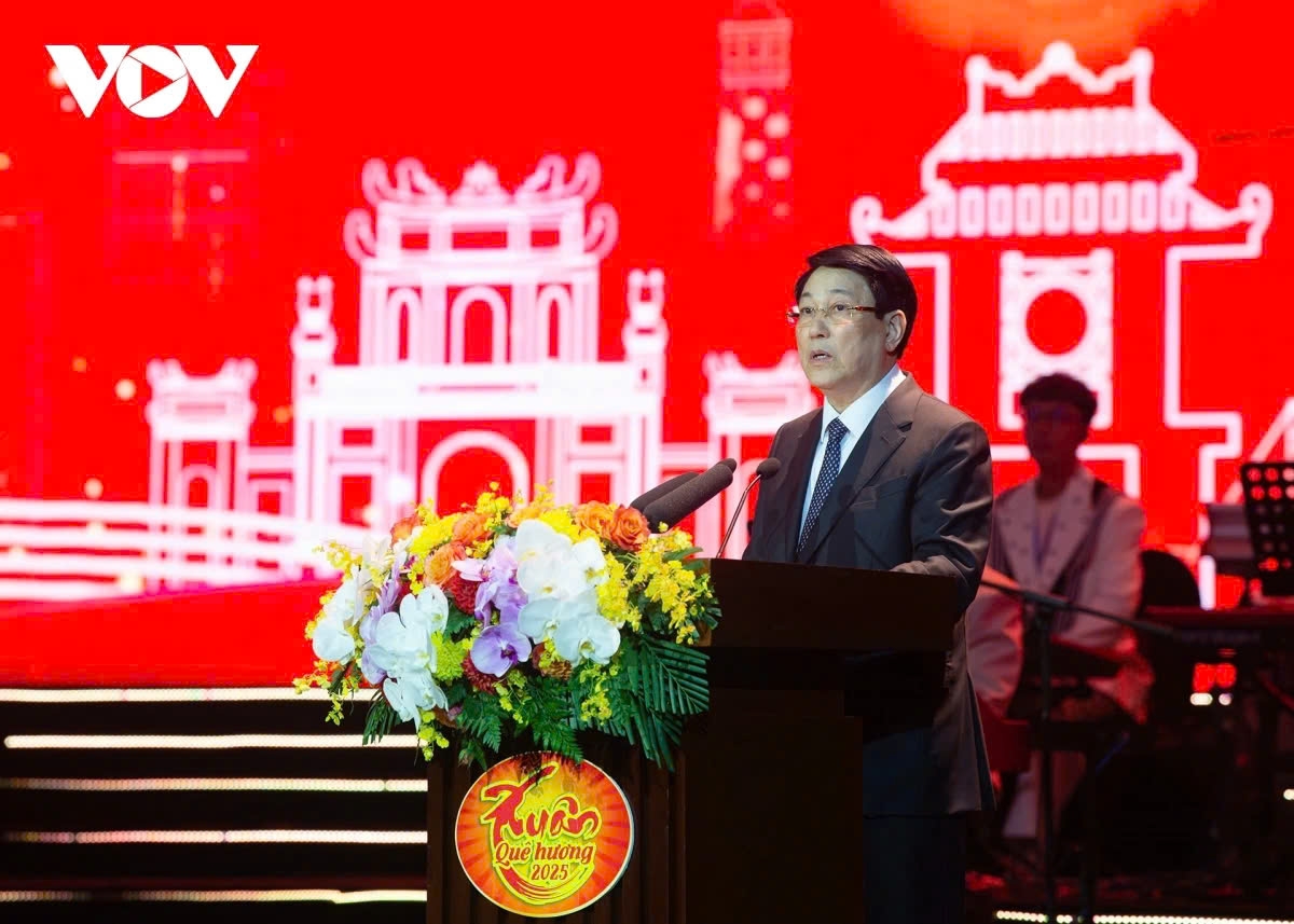 state president encourages ov contributions to vietnam s new era of advancement picture 1