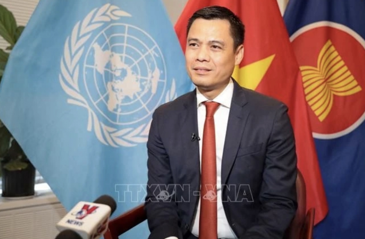 ambassador highlights vietnam s imprints on the un in 2024 picture 1