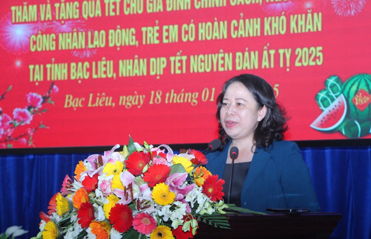 phó chủ tịch nước võ thị Ánh xuân thăm, tặng quà tết tại bạc liêu hình ảnh 1 pho chu tich nuoc vo thi Anh xuan tham, tang qua tet tai bac lieu hinh anh 1