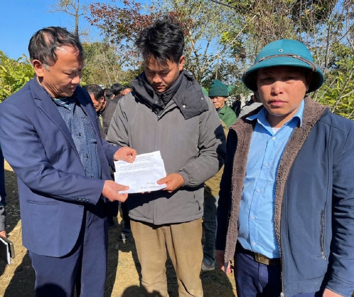 chủ tịch ubnd tỉnh nghệ an chỉ đạo điều tra vụ tai nạn làm 6 người tử vong hình ảnh 2 chu tich ubnd tinh nghe an chi dao dieu tra vu tai nan lam 6 nguoi tu vong hinh anh 2
