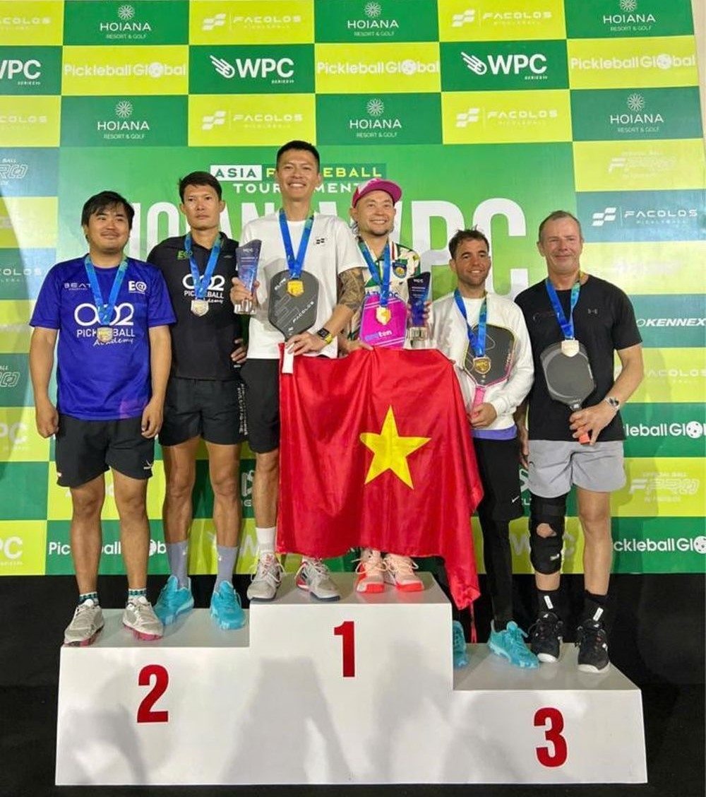 anh thang wins two golds at asian pickleball tournament 2025 picture 1