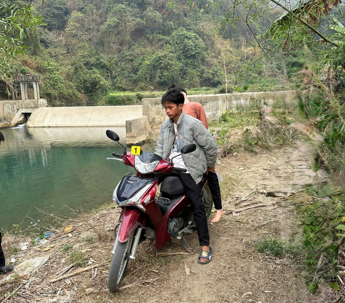 bac kan khoi to, bat tam giam doi tuong co hanh vi hiep dam nguoi duoi 16 tuoi hinh anh 1