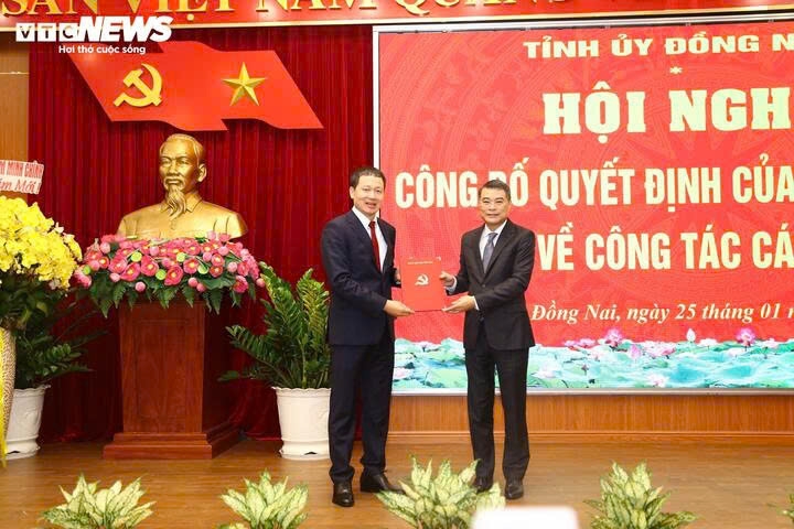 chan dung 8 bi thu tinh uy, thanh uy duoc dieu dong trong thang dau nam 2025 hinh anh 8