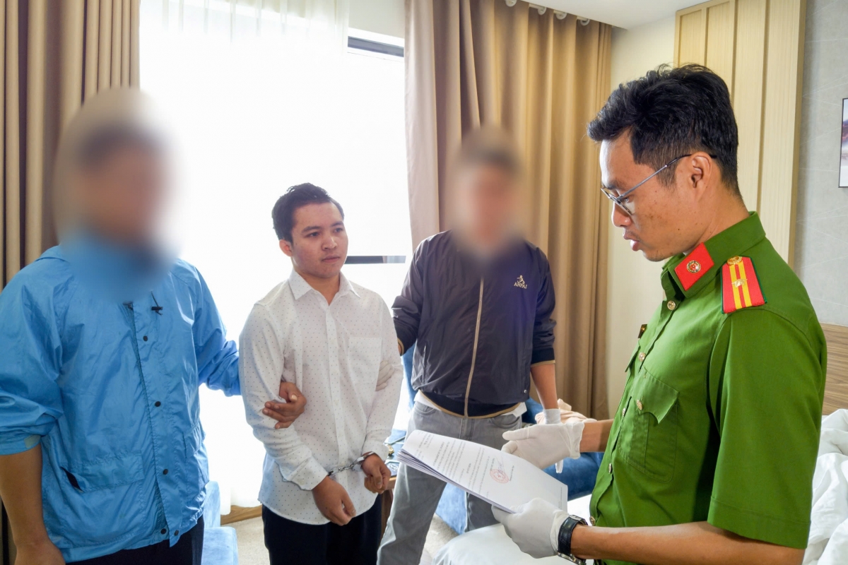 bat doi tuong thong tin bia dat, xuc pham nguoi khac hinh anh 1 bat doi tuong thong tin bia dat, xuc pham nguoi khac hinh anh 1