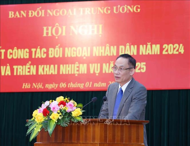 hoi nghi tong ket cong tac doi ngoai nhan dan nam 2024, trien khai nhiem vu nam 2025 hinh anh 1