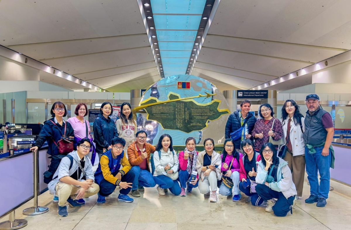 người mông cổ qua báo Điện tử vov tìm được bạn cũ sau 35 năm hình ảnh 1 nguoi mong co qua bao Dien tu vov tim duoc ban cu sau 35 nam hinh anh 1