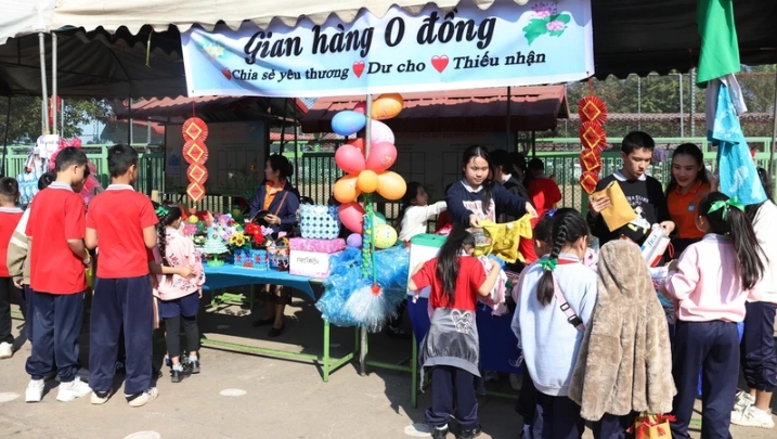 bilingual school in laos celebrates tet with spring culinary fair picture 1