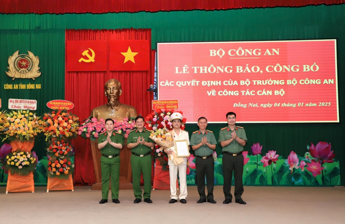 Dong nai co tan giam doc cong an tinh hinh anh 1