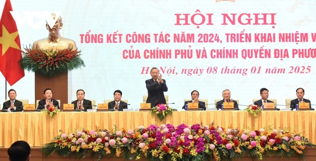 senior leaders attend government conference with localities on 2025 tasks picture 3