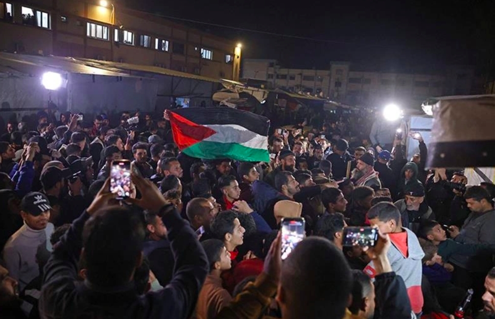 lệnh ngừng bắn giữa israel và hamas sẽ có hiệu lực vào ngày 19 1 hình ảnh 1 lenh ngung ban giua israel va hamas se co hieu luc vao ngay 19 1 hinh anh 1