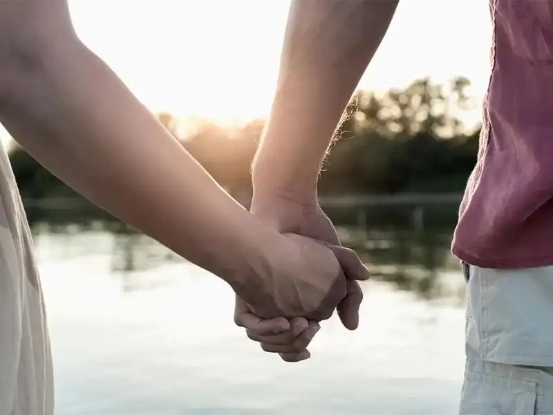 Đừng ngại nói lời yêu thương, nhất là với người bạn đời của mình