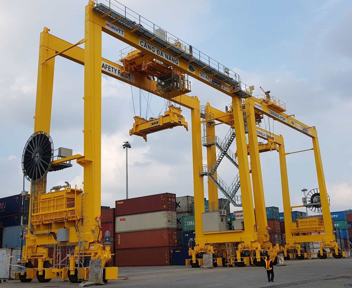 cảng Đà nẵng đón chuyến hàng đầu tiên trong năm Ất tỵ 2025 hình ảnh 2 cang Da nang don chuyen hang dau tien trong nam At ty 2025 hinh anh 2