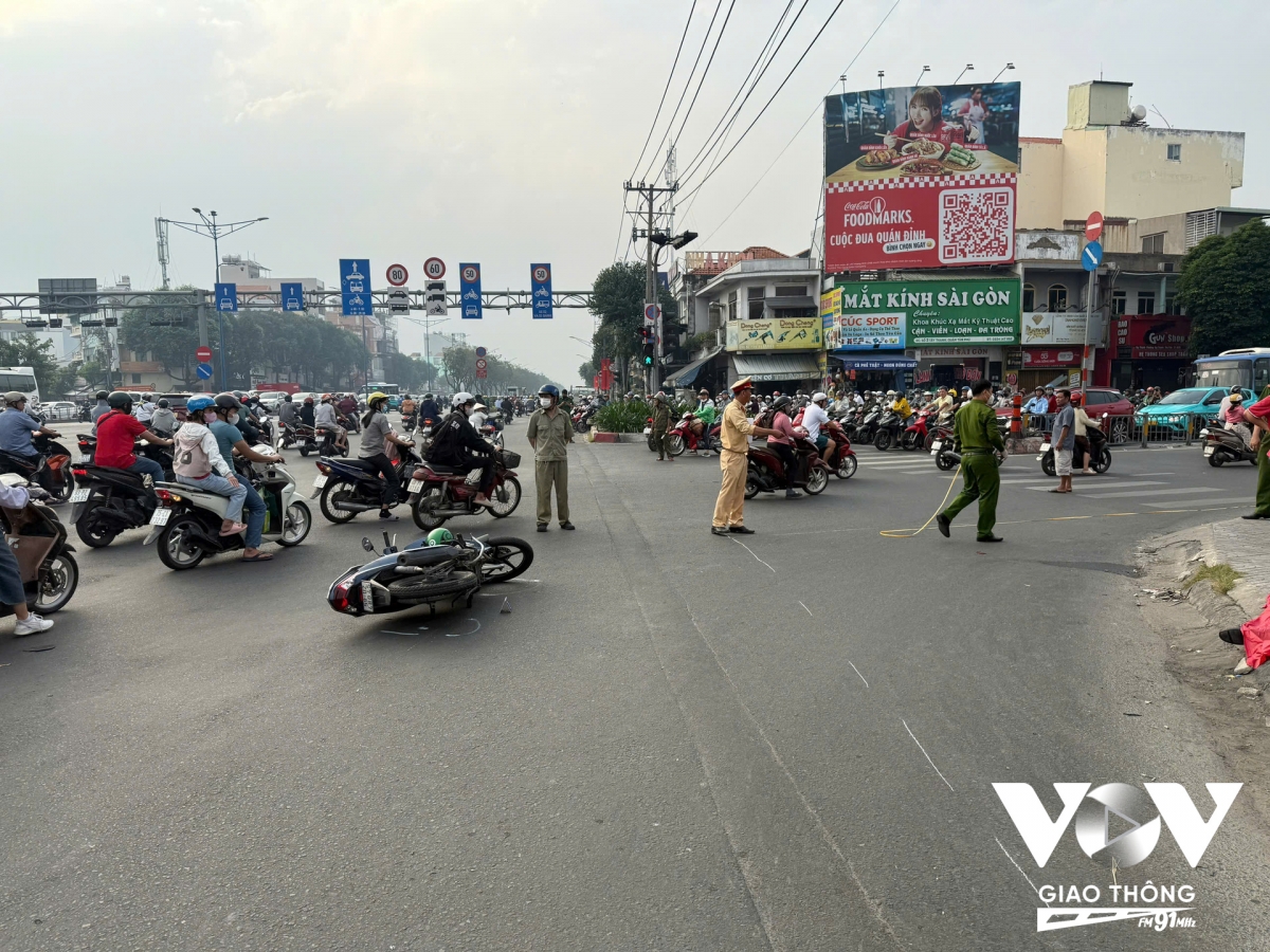ha noi chi nen tang muc phat vi pham giao thong cao o mot so loi hinh anh 4