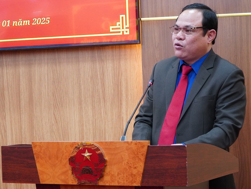 quảng ngãi công bố các quyết định về sắp xếp tổ chức bộ máy, bổ nhiệm cán bộ hình ảnh 2 quang ngai cong bo cac quyet dinh ve sap xep to chuc bo may, bo nhiem can bo hinh anh 2