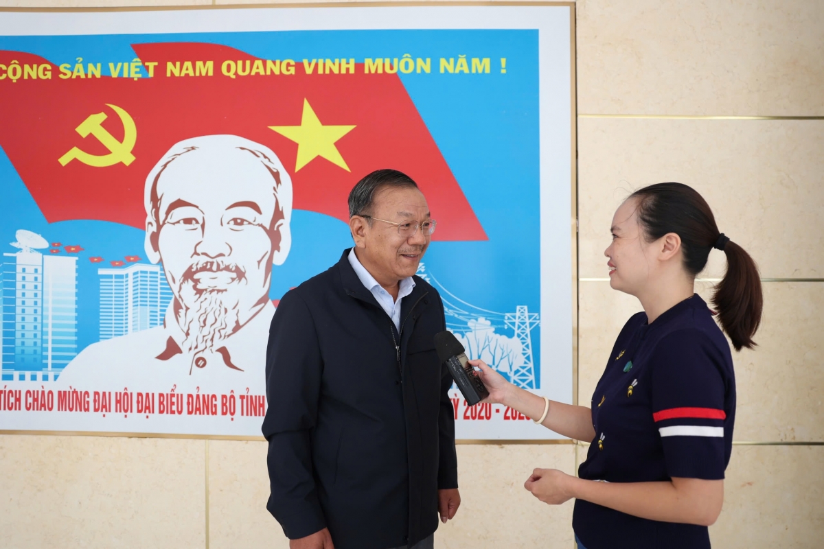 Tâm tình sau những lá đơn xin nghỉ hưu trước tuổi tại Đắk Lắk