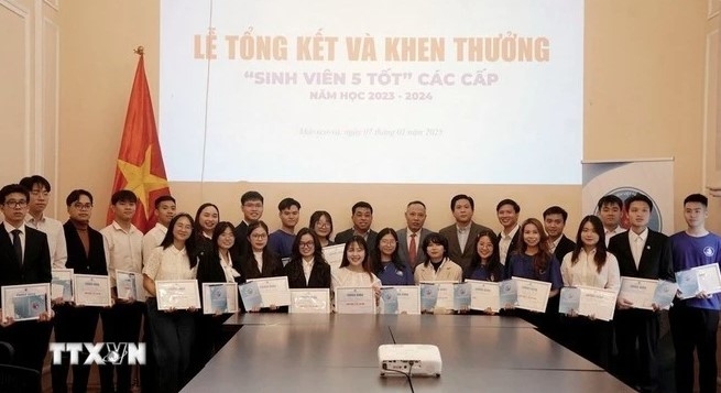 vietnamese students in russia promote homeland s image picture 1