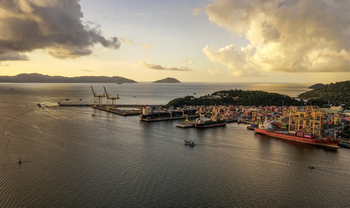 cảng Đà nẵng đón chuyến hàng đầu tiên trong năm Ất tỵ 2025 hình ảnh 1 cang Da nang don chuyen hang dau tien trong nam At ty 2025 hinh anh 1