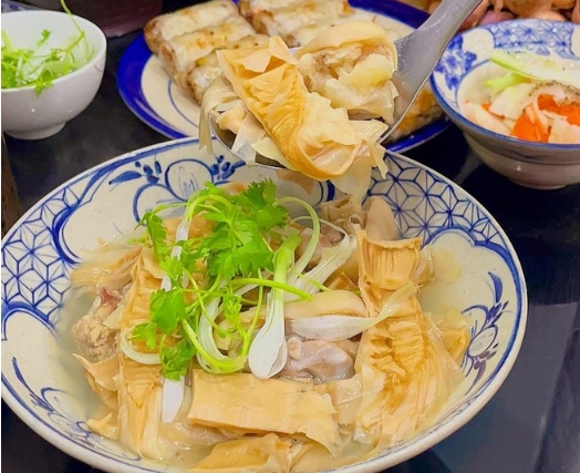 traditional tet feast of hanoi - culinary legacy picture 3