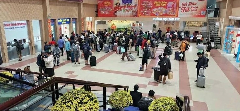 over 300,000 train tickets for tet holiday sold picture 1