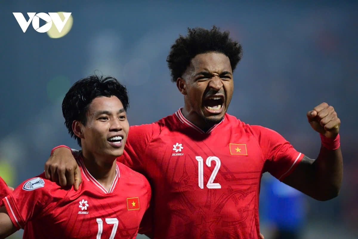 vietnam defeat thailand in asean cup final first leg picture 2