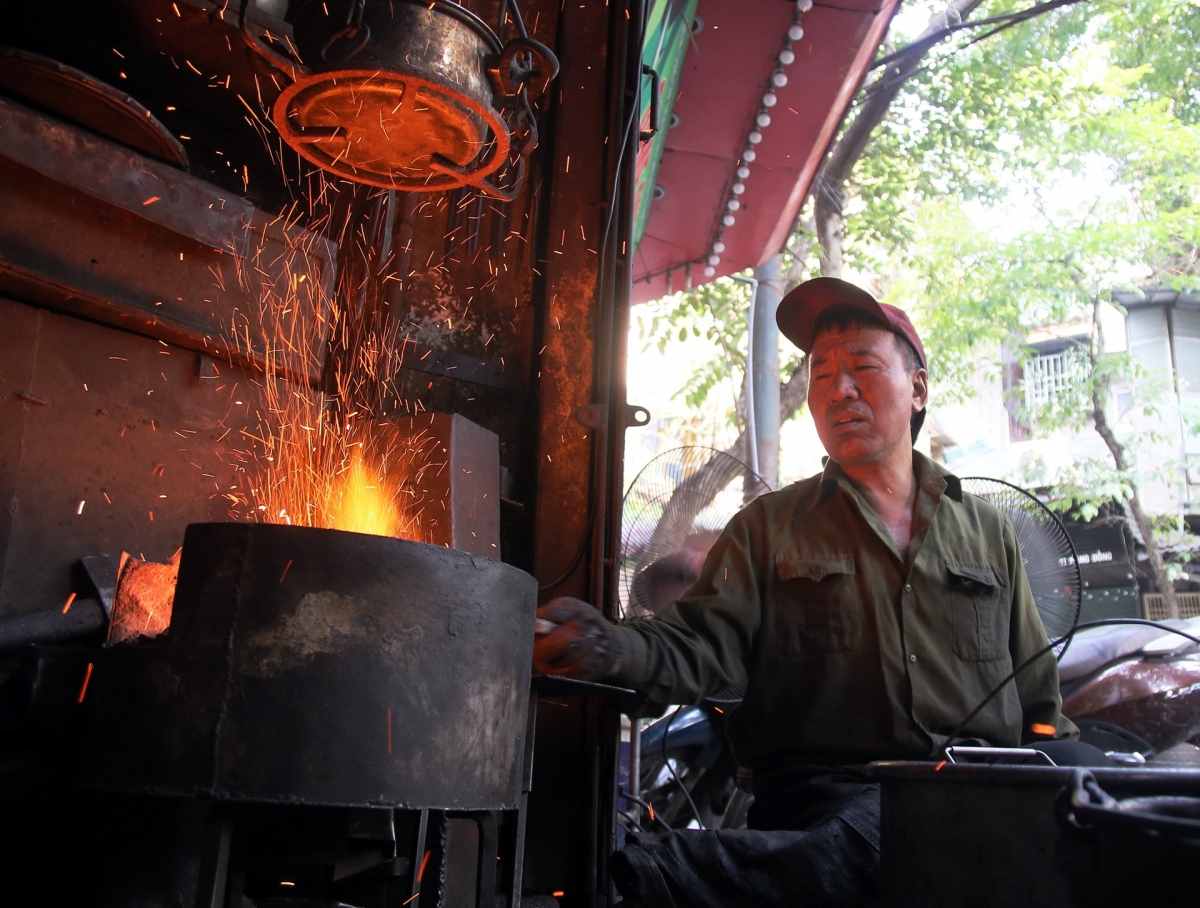 ha noi song va yeu cung to nghe thang long xua va nay hinh anh 1