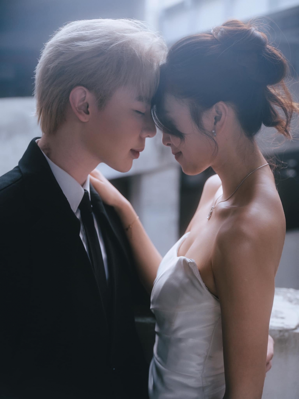 Bài hát trong phim "Bộ tứ báo thủ" lọt Top 1 trending chỉ sau 5 tiếng phát hành