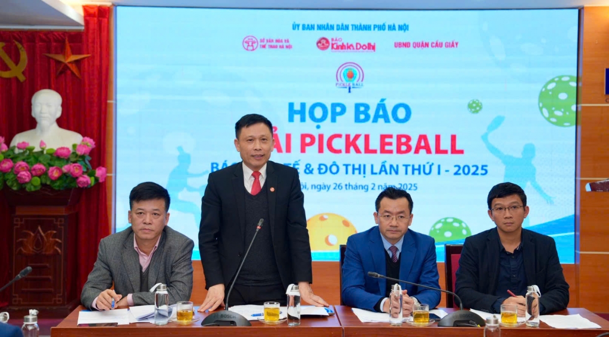 giai pickleball bao kinh te va Do thi lan thu i - 2025 chuyen nghiep hoa phong trao hinh anh 1