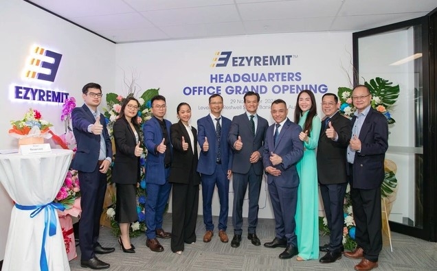 ezyremit and sacombank-sbr strengthen strategic partnership picture 1