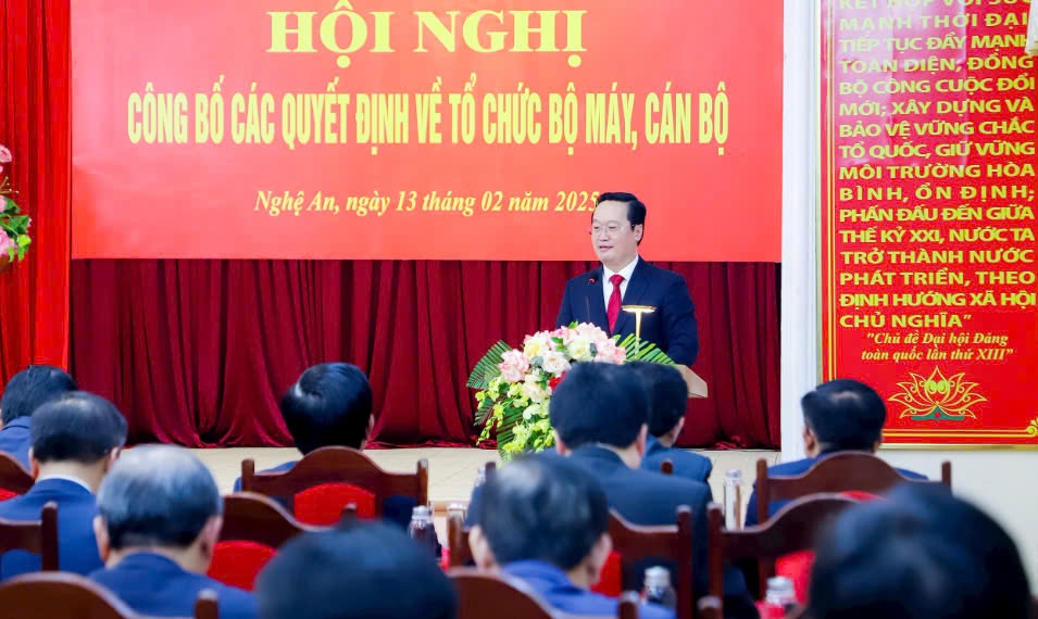 nghe an Dang bo cac co quan chinh thuc di vao hoat dong sau hop nhat hinh anh 2