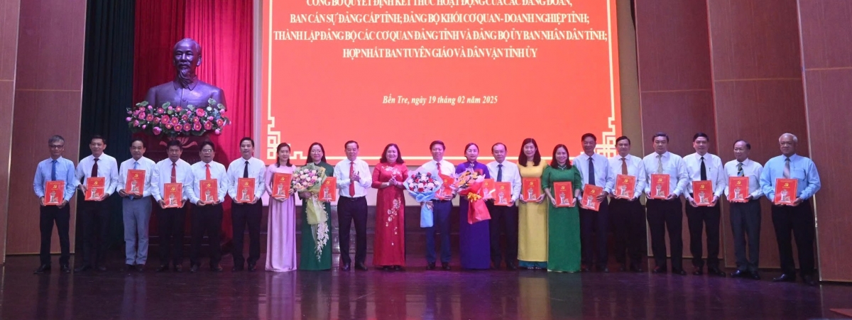 thanh lap ban tuyen giao, dan van tinh uy cung 2 dang bo truc thuoc tinh uy ben tre hinh anh 2