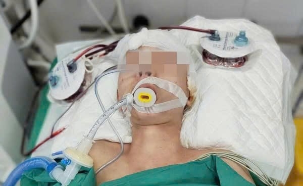 Bệnh viện Việt Đức mổ miễn phí cho nam thanh niên không có giấy tờ tuỳ thân