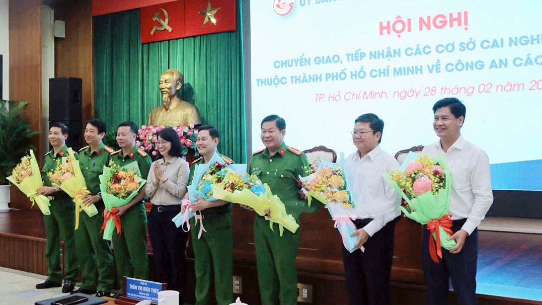 cong an binh phuoc, binh duong tiep nhan co so cai nghien ma tuy tu tp.hcm hinh anh 2