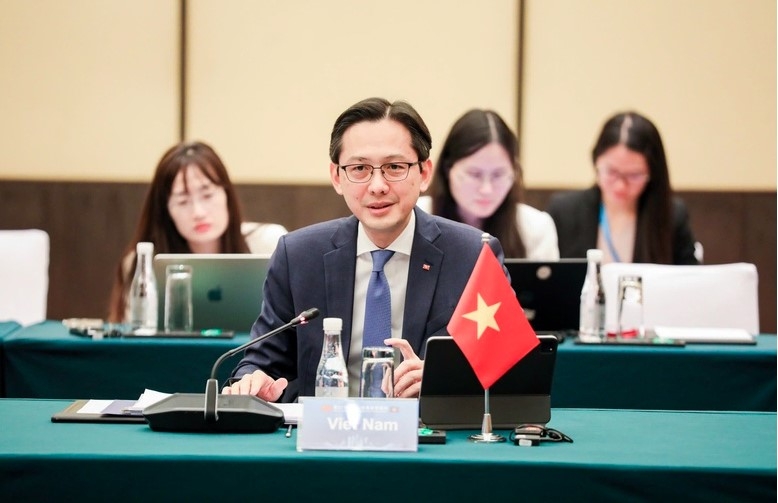 vietnam urges stronger asean china cooperation amid regional complexities picture 1