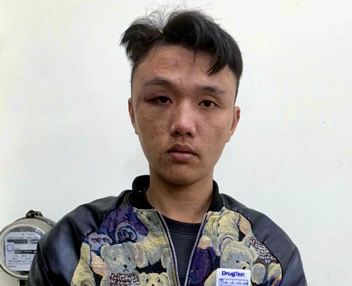 Bắt tạm giam nam thanh niên dọa tung clip khỏa thân để cưỡng đoạt tài sản