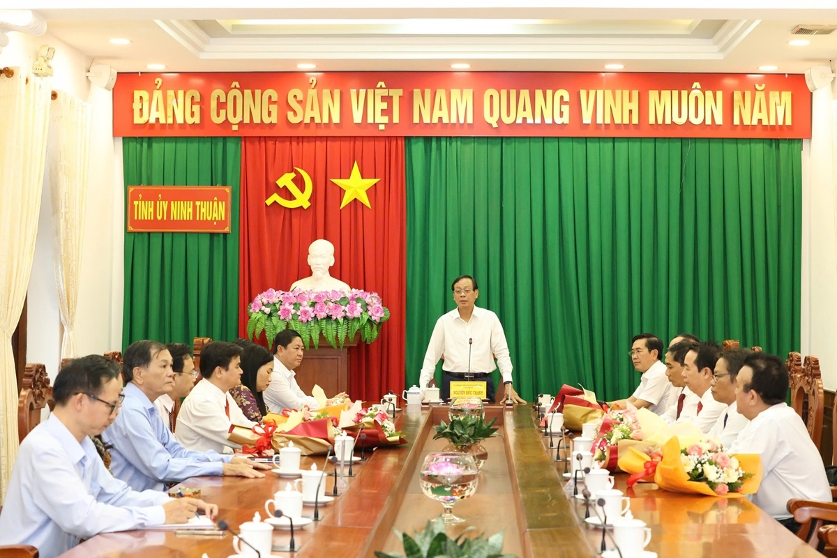 ninh thuận điều động, bổ nhiệm nhiều cán bộ chủ chốt hình ảnh 2 ninh thuan dieu dong, bo nhiem nhieu can bo chu chot hinh anh 2