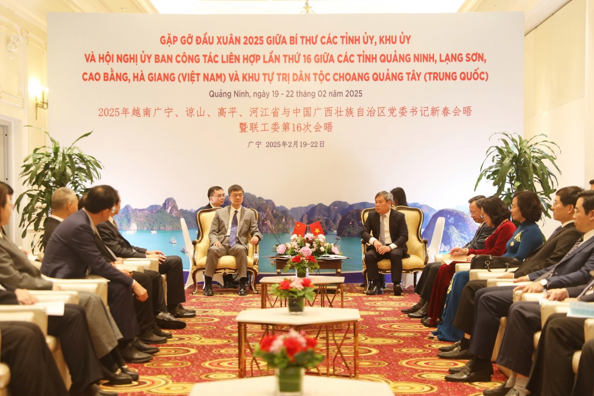 Bí thư Quảng Ninh hội kiến Bí thư Khu ủy Quảng Tây