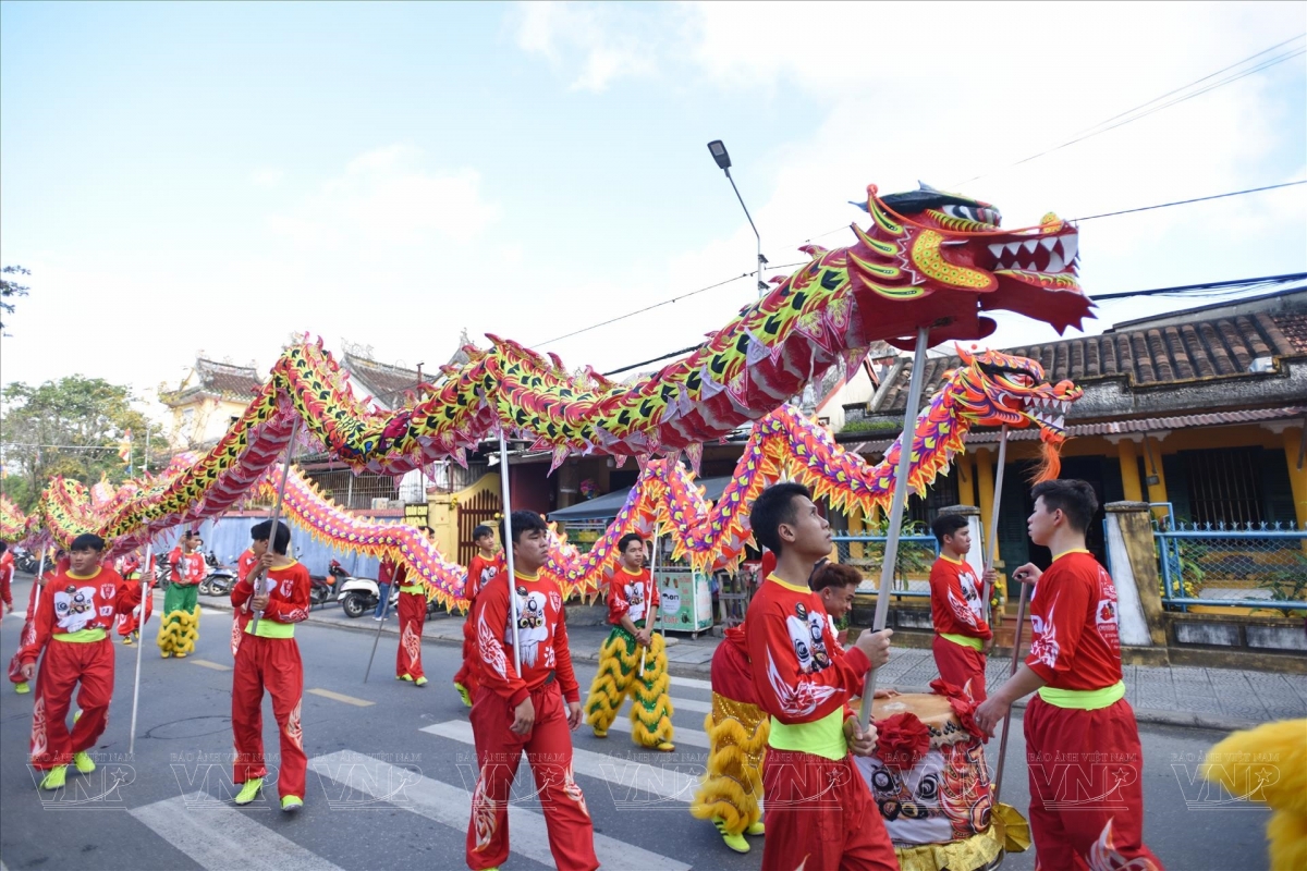 must-see spring festivals in vietnam during first lunar month picture 8