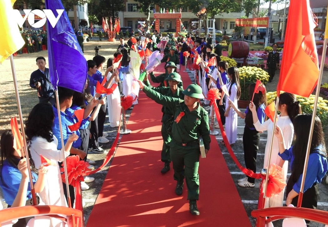 young people nationwide depart for military service picture 9