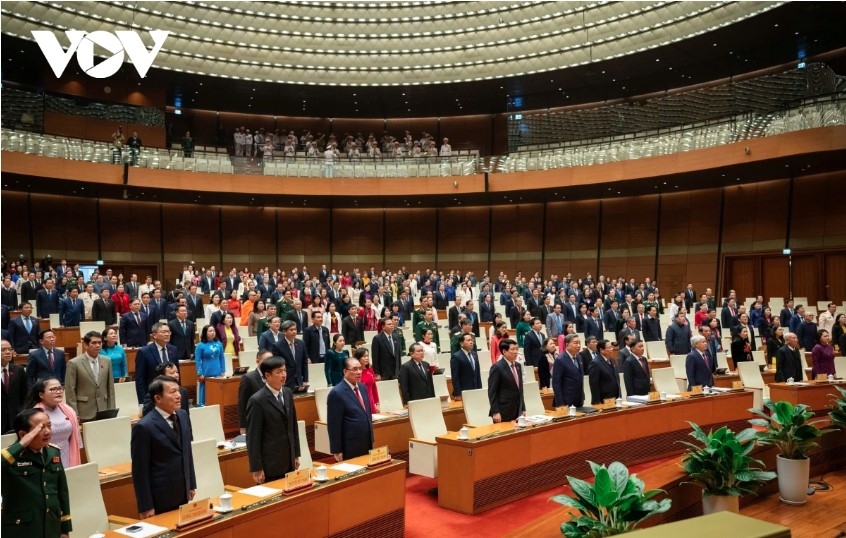 national assembly holds 9th extraordinary session on urgent issues picture 4