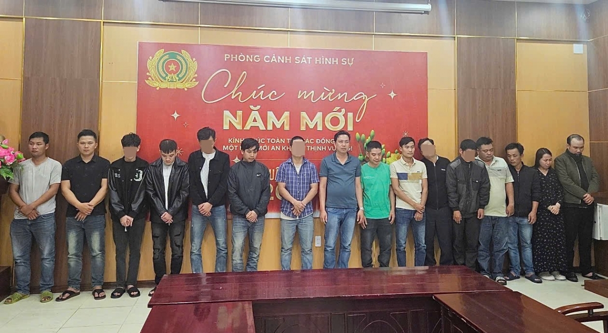 Phá đường dây đánh bạc xuyên quốc gia với tổng số tiền giao dịch hơn 100 tỷ đồng