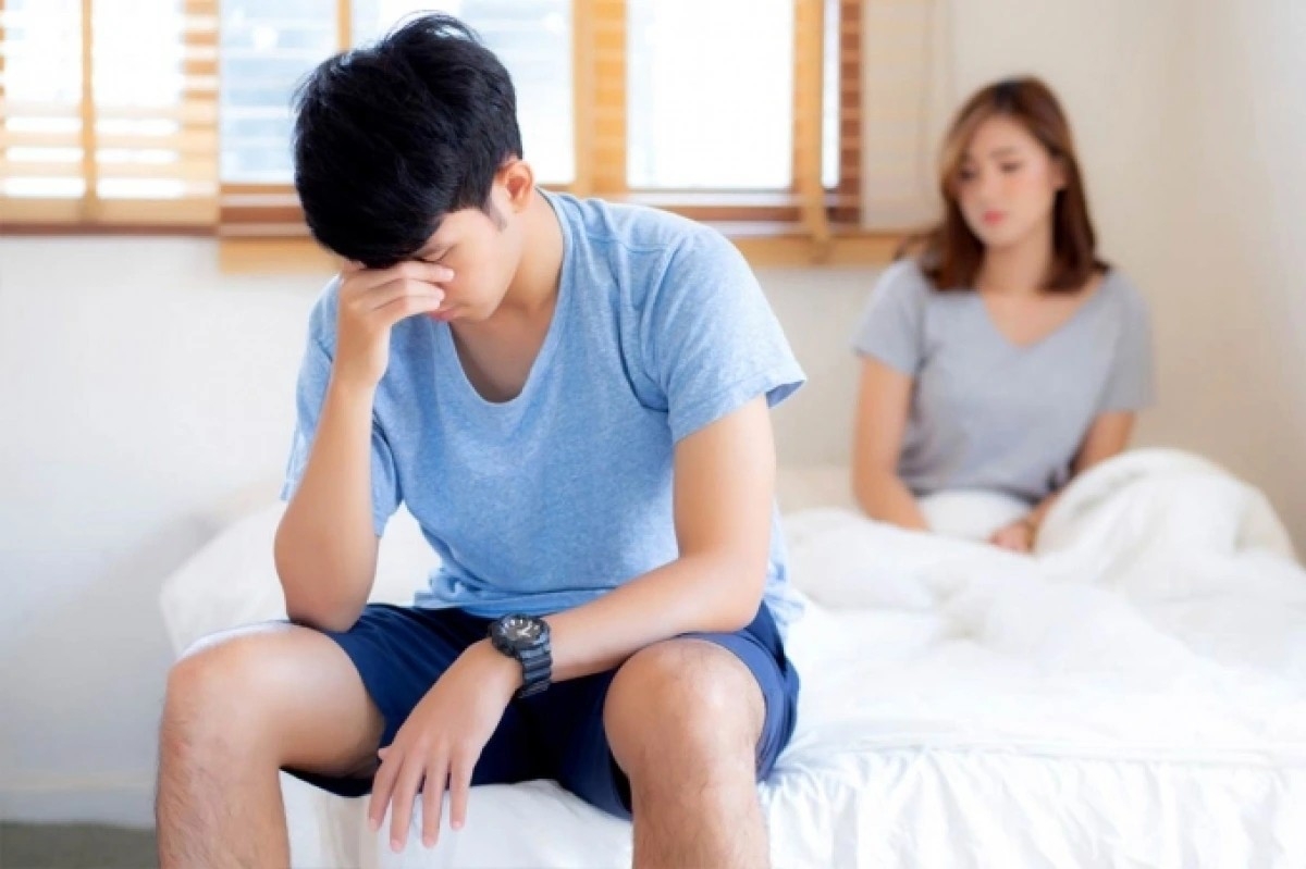 Mới lấy vợ mà cứ lâm trận, "cậu nhỏ" lại đầu hàng nhanh chóng