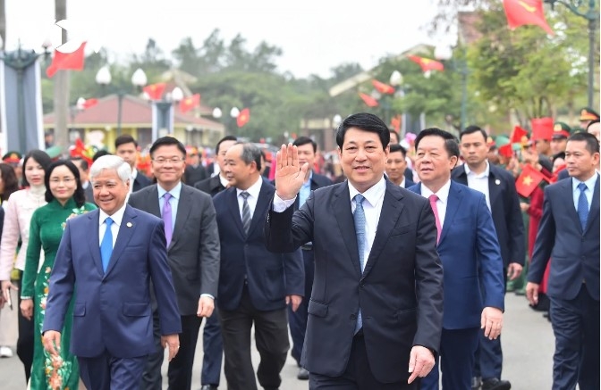 president underscores cultural heritage, national unity at ethnic festival picture 1 president underscores cultural heritage, national unity at ethnic festival picture 1