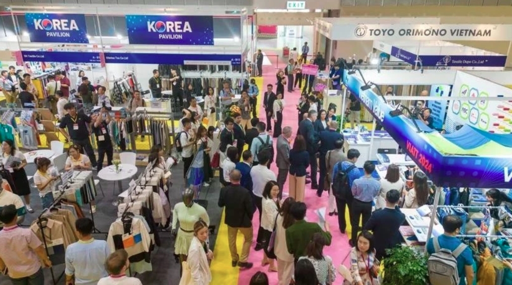 vietnam s international textile fair features over 500 booths picture 1