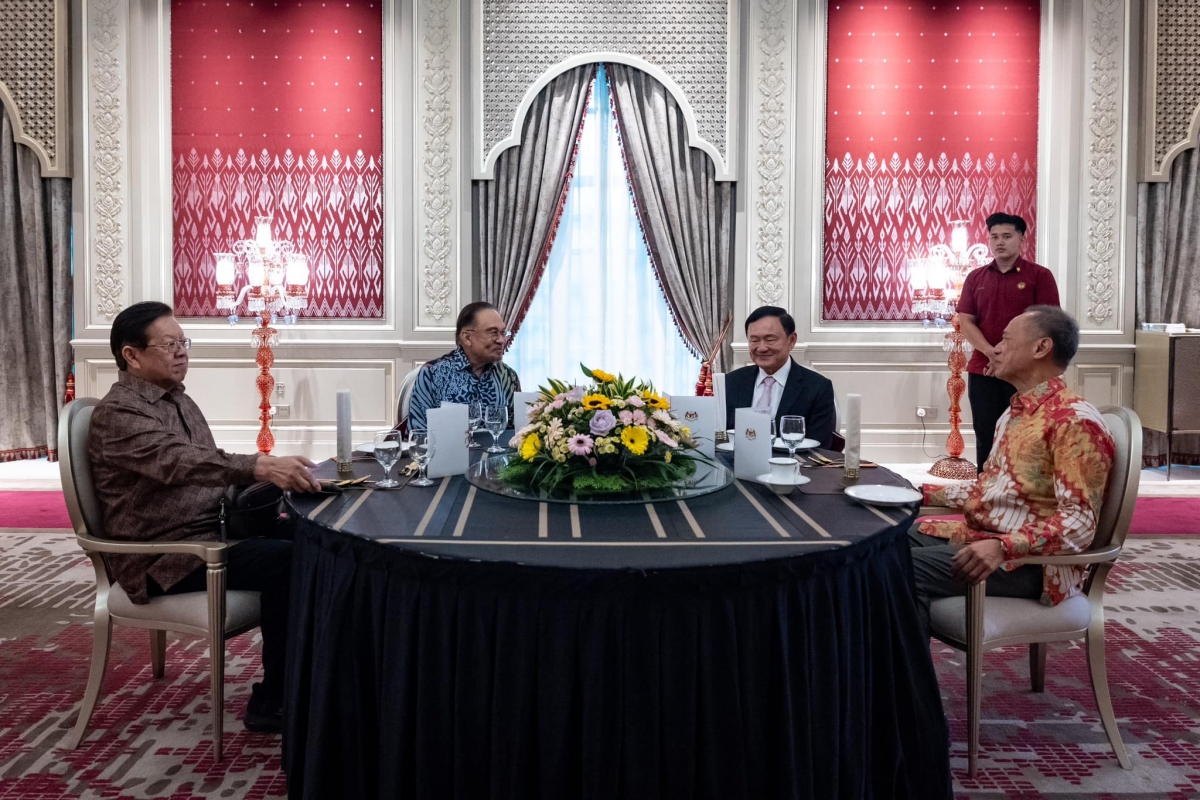 thủ tướng malaysia gặp cựu thủ tướng thaksin, thảo luận về vấn đề myanmar hình ảnh 1 thu tuong malaysia gap cuu thu tuong thaksin, thao luan ve van de myanmar hinh anh 1