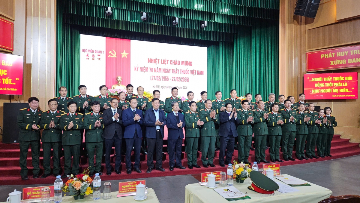 thủ tướng nhiệm vụ của học viện quân y rất nặng nề nhưng vô cùng vẻ vang hình ảnh 2 thu tuong nhiem vu cua hoc vien quan y rat nang ne nhung vo cung ve vang hinh anh 2