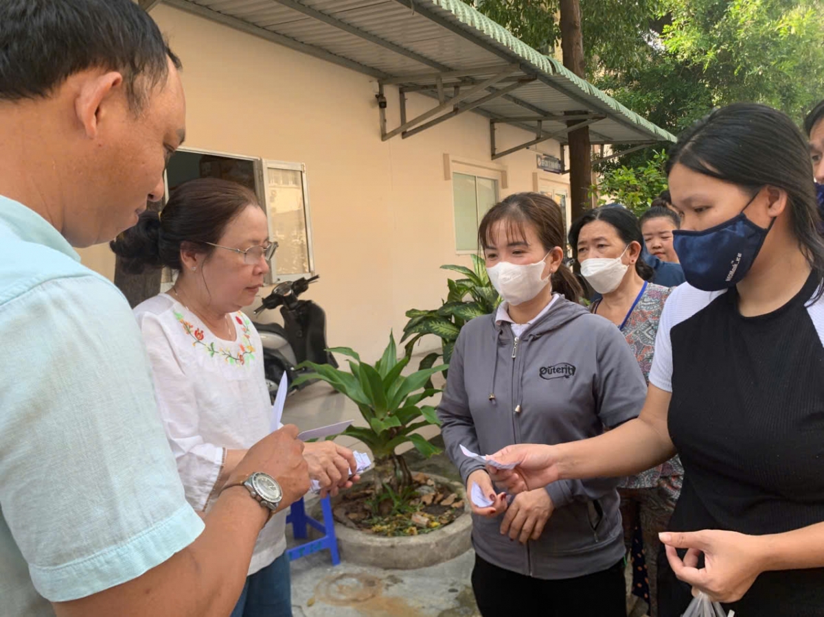 canh giac truoc nhung ke truc loi tu tinh thuong hinh anh 3