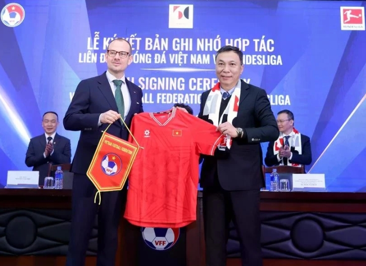 vff, bundesliga extend partnership until 2028 to elevate vietnamese football picture 1