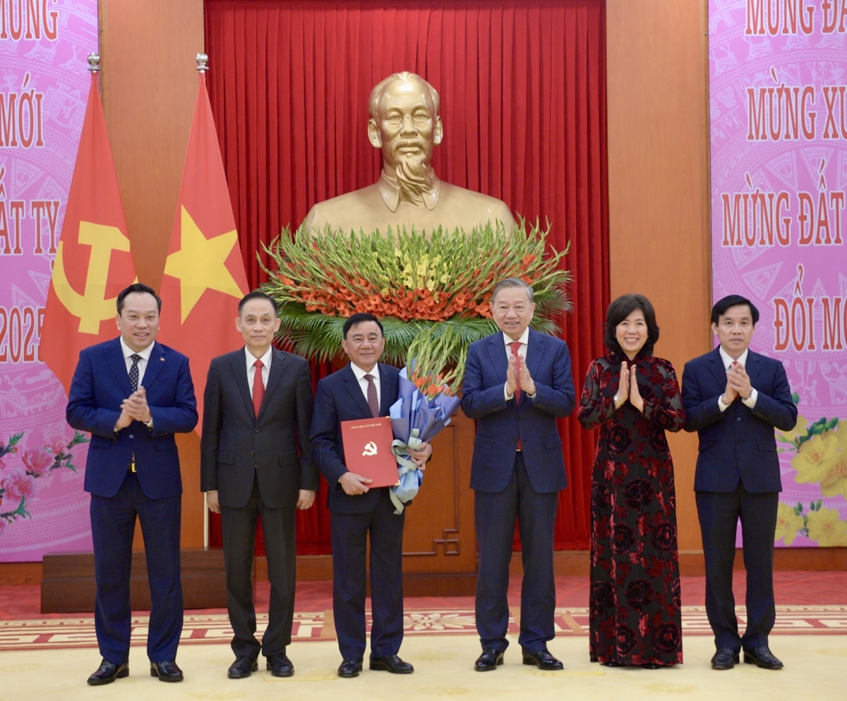 Nhân sự Ban Chấp hành Đảng bộ các cơ quan Đảng Trung ương nhiệm kỳ 2020 - 2025