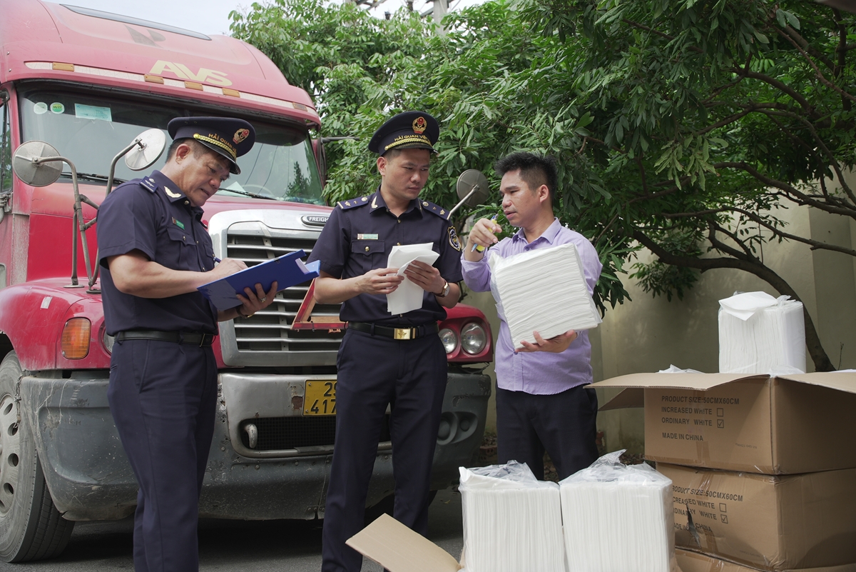 Giảm 485 đầu mối hải quan, doanh nghiệp làm thủ tục xuất nhập khẩu thế nào?