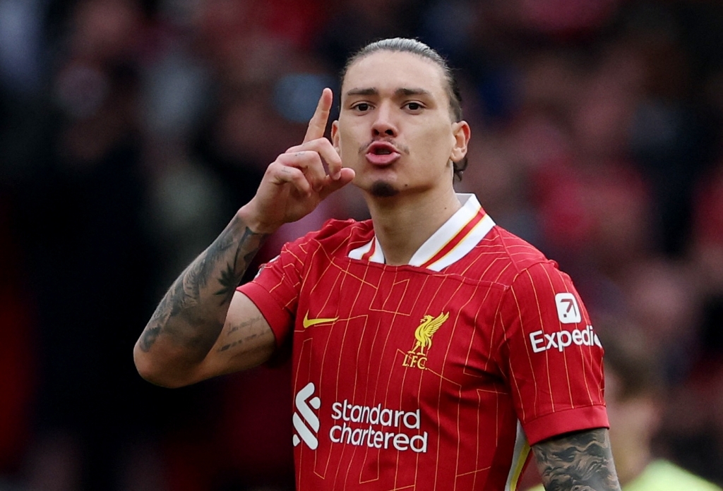 Bảng xếp hạng ngoại hạng Anh mới nhất: Liverpool cô đơn trên đỉnh